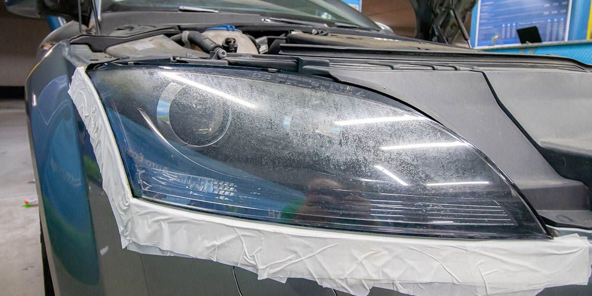 Des phares opaque sur une Audi TT