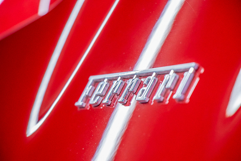 Lavage auto sans eau Ferrari 458 Spider