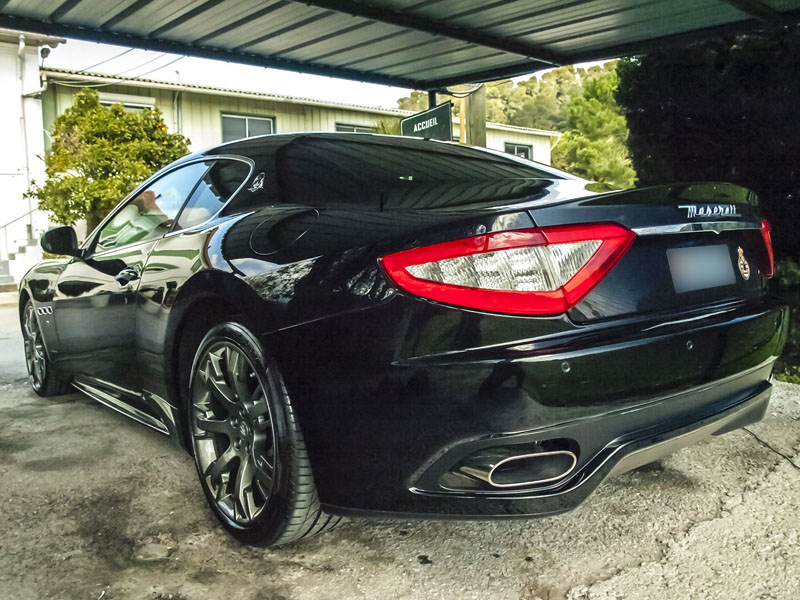 Rénovation plastiques et cuirs Maserati Grand Turismo S