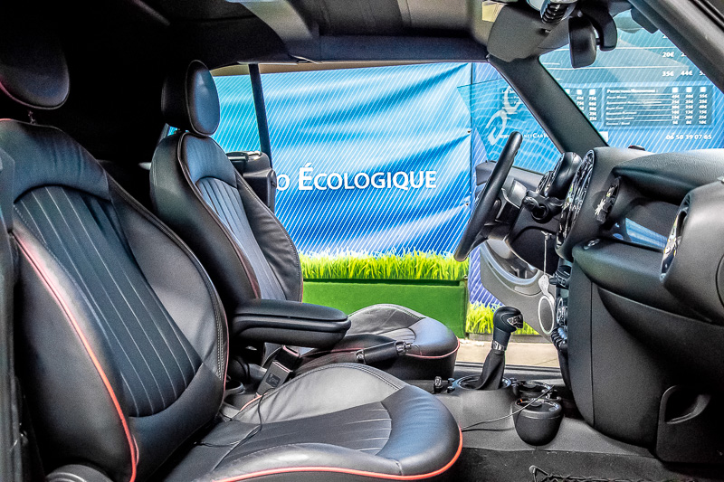 Nettoyage carrosserie sur une Mini Cooper S