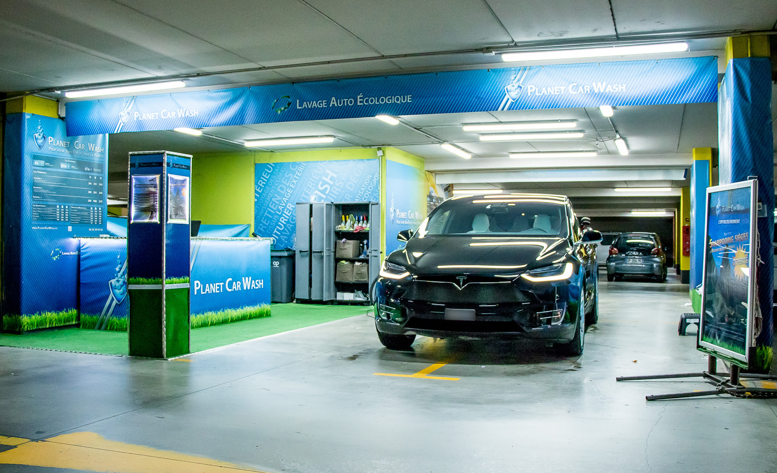 Lavage intégral Tesla Model X