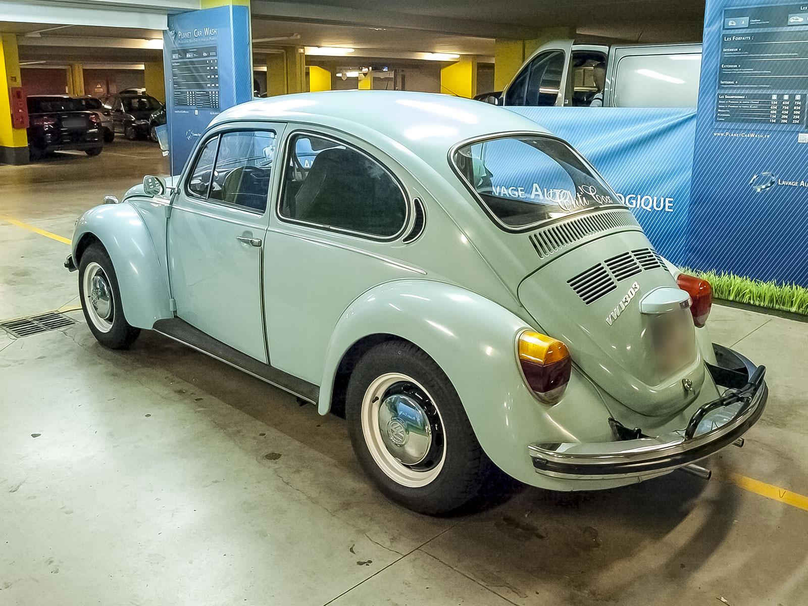 Lavage auto d'une Volkswagen Coccinelle